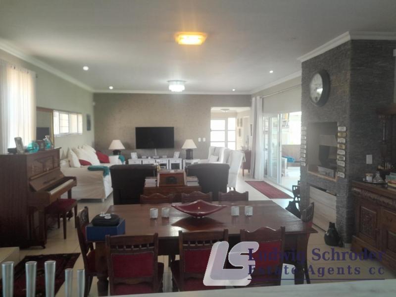 Freestanding Townhouse, Dunes Estate