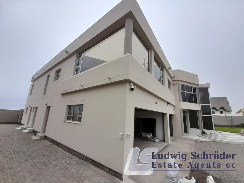SEAFRONT VILLA - Vogelstrand